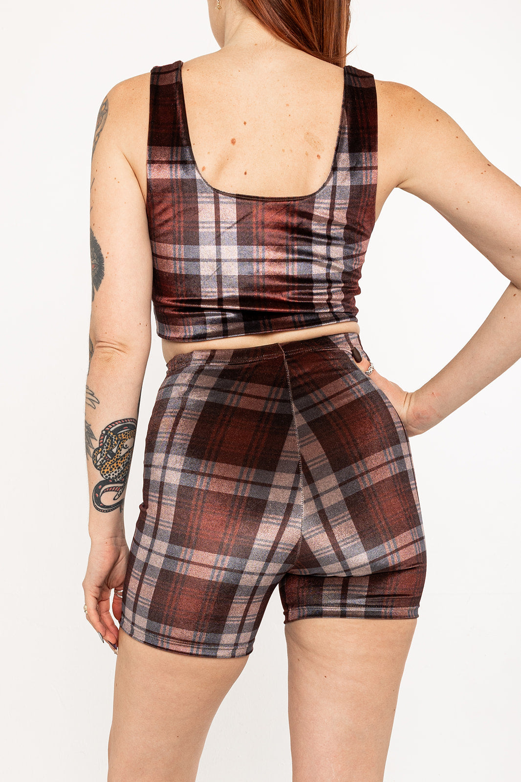 Stevie Shorts in Tartan - Brown