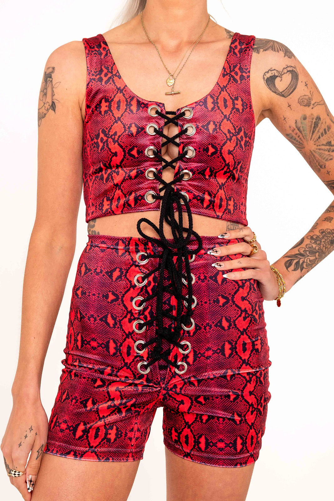 Stevie Shorts in Red Serpent