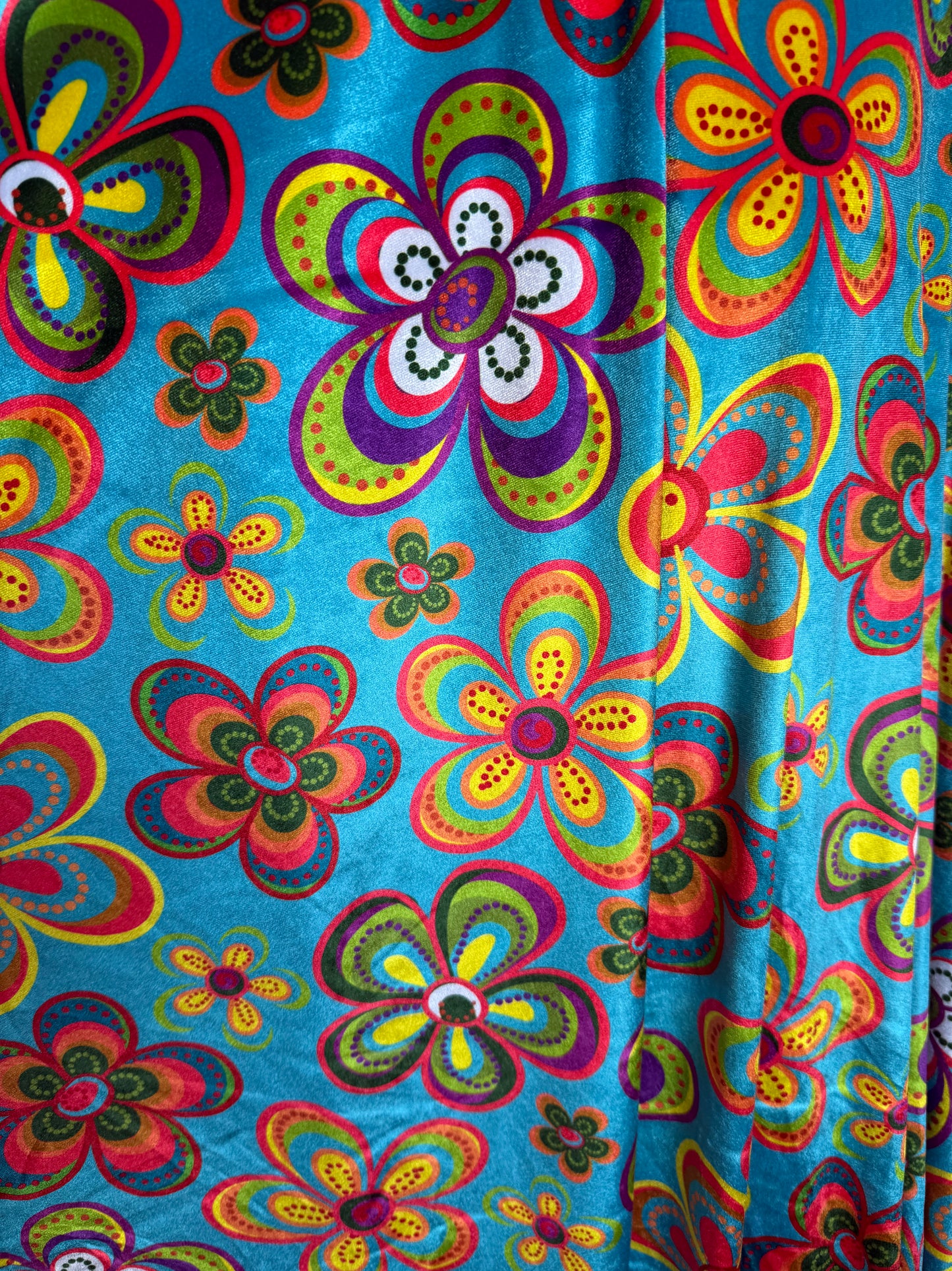 EXCLUSIVE - 70's floral