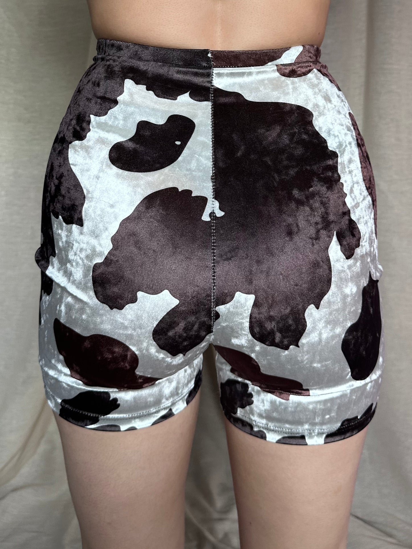 Stevie Shorts in Brown Cow