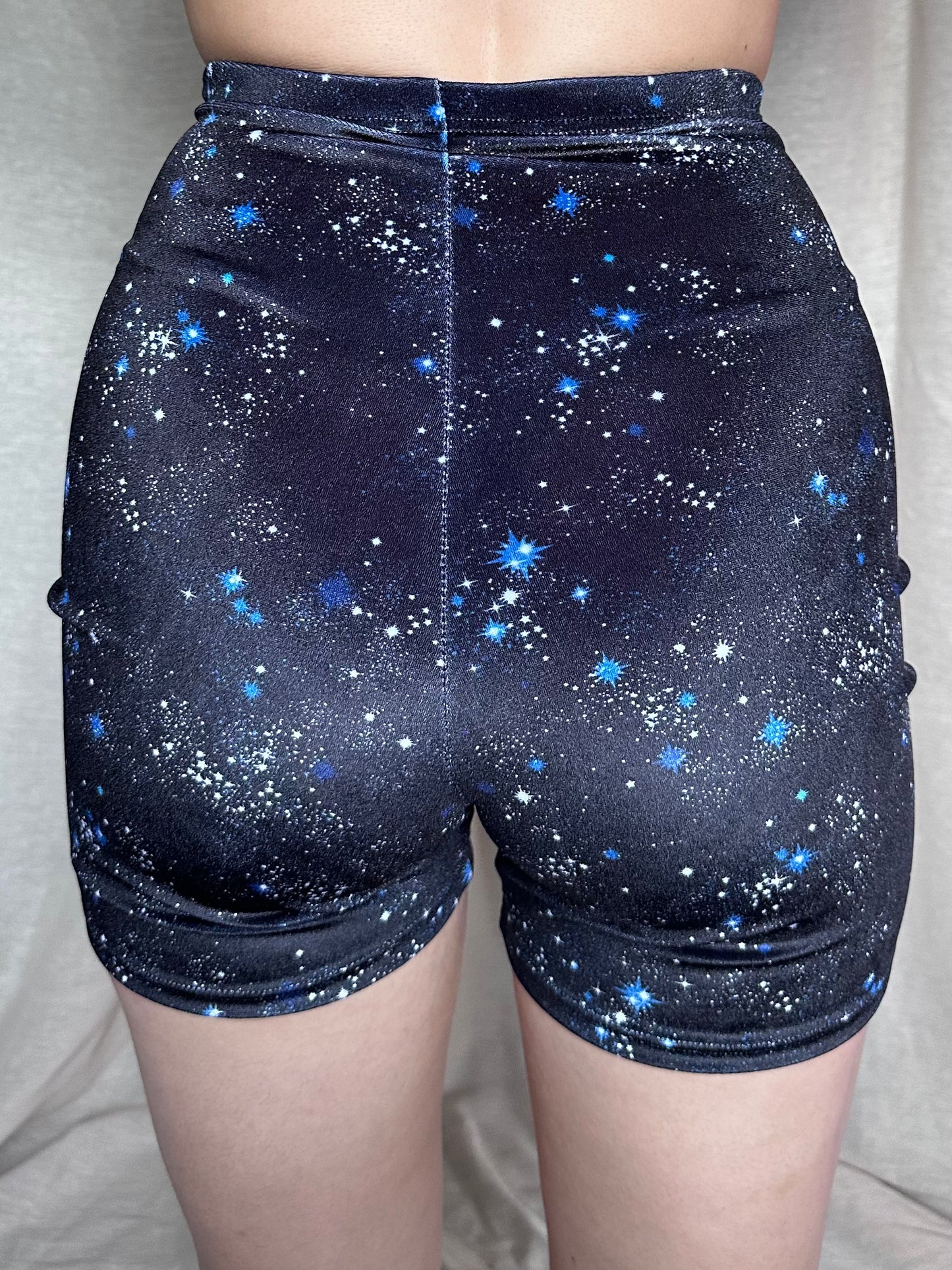 Stevie Shorts in Galaxy