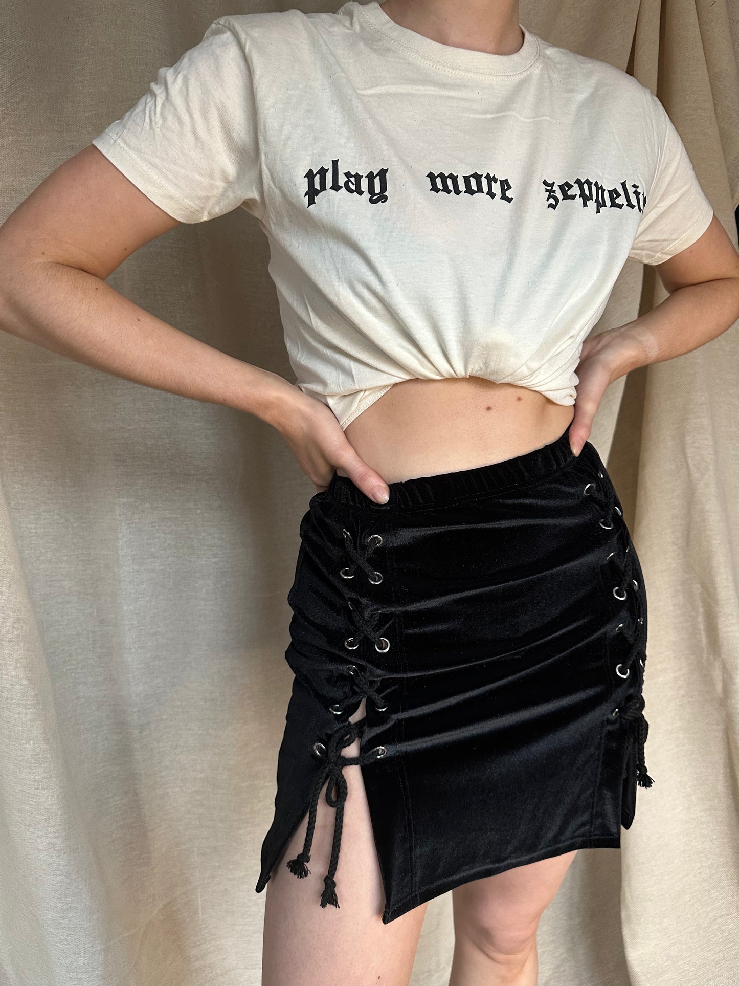 Kiss Skirt - Black