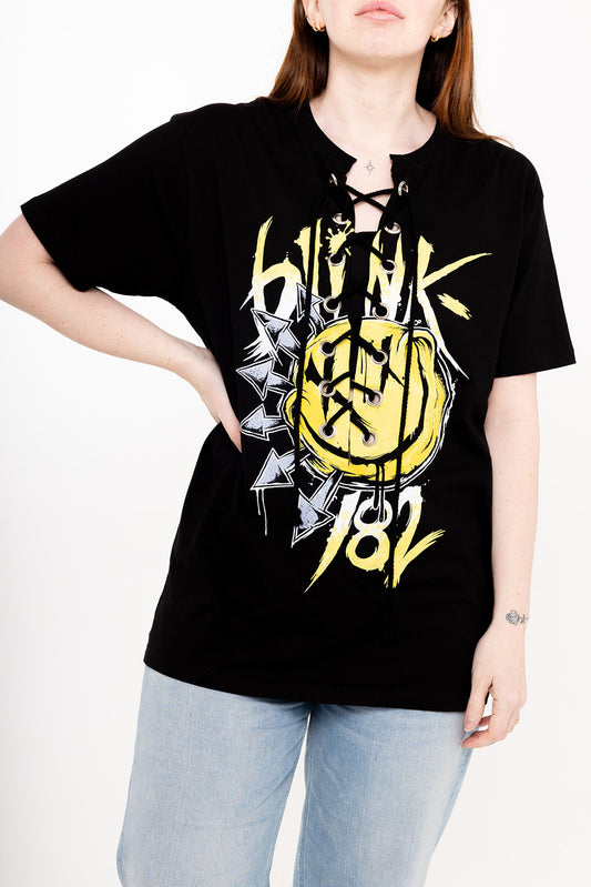 One off - Blink-182  - Black - Smiley - Lace Up T-shirt