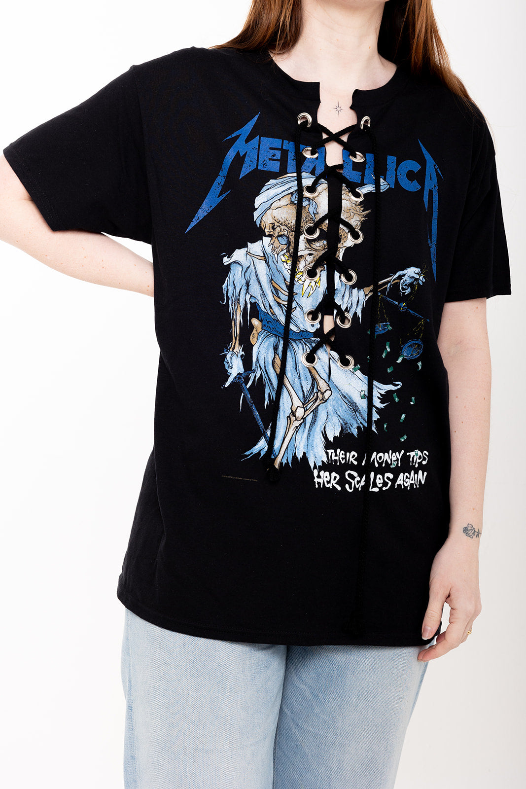 Metallica  - Black -Doris (back print) - Lace Up T-shirt