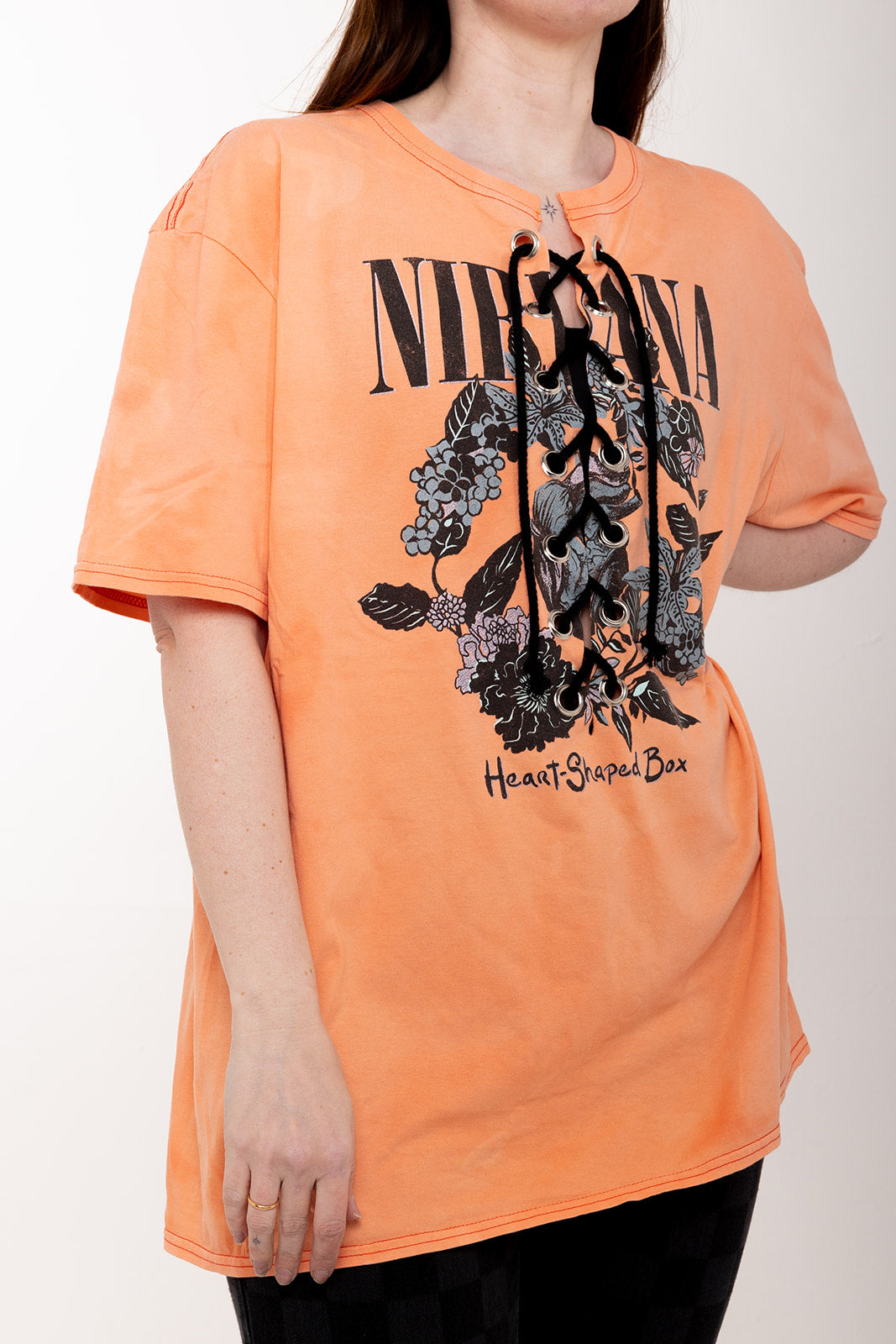 One off - Nirvana - Lace Up T-shirt