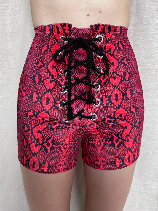 Stevie Shorts in Red Serpent
