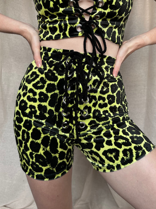 Stevie Shorts in Lemon Leopard