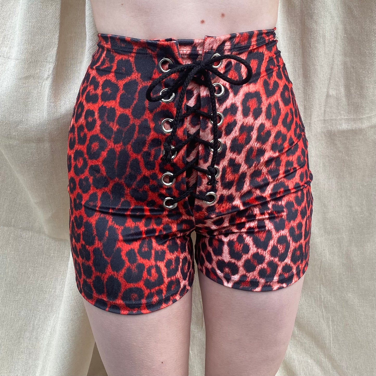 Stevie Shorts in Red Leopard