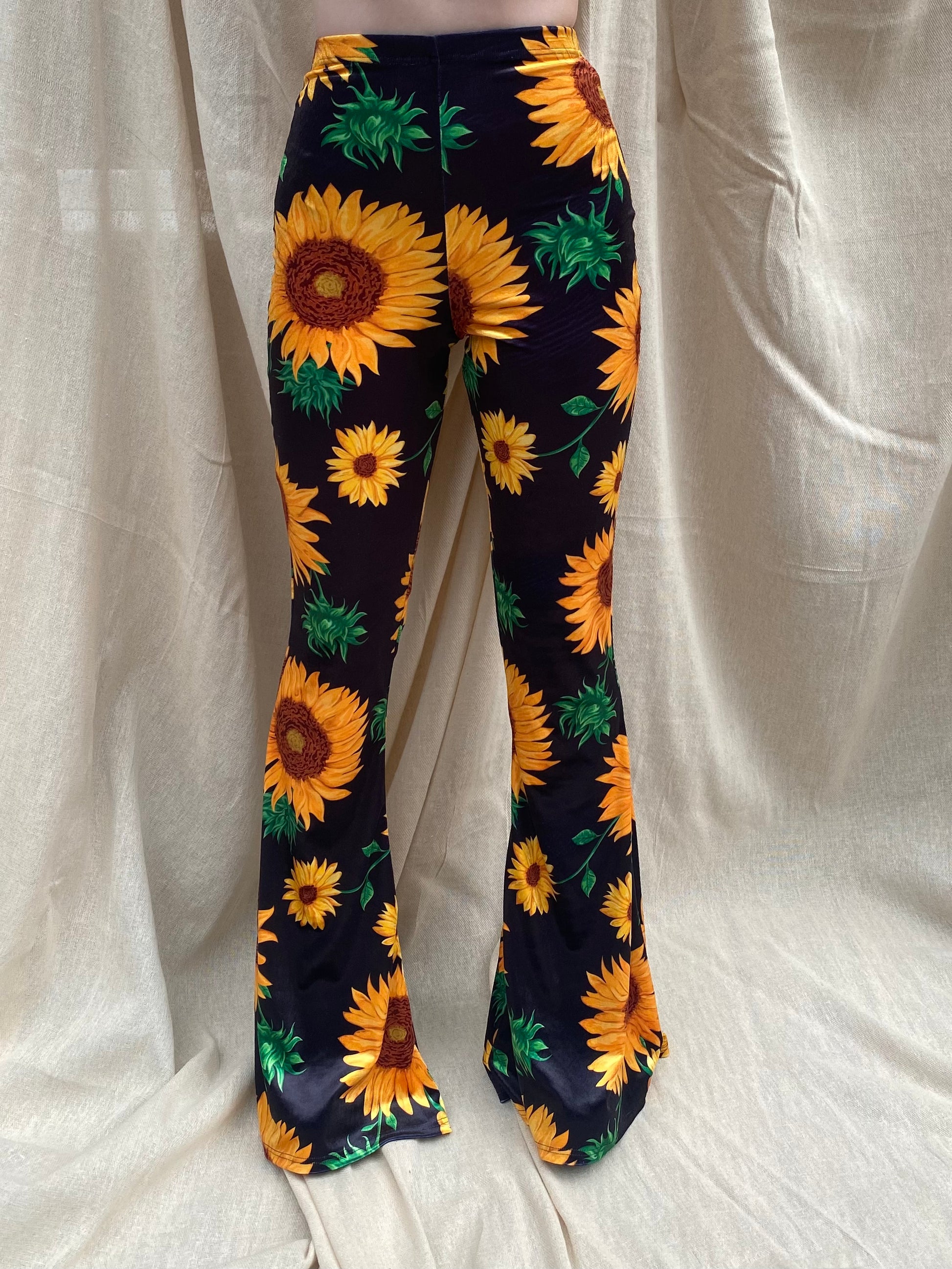 Sunflower print 2025 flare pants