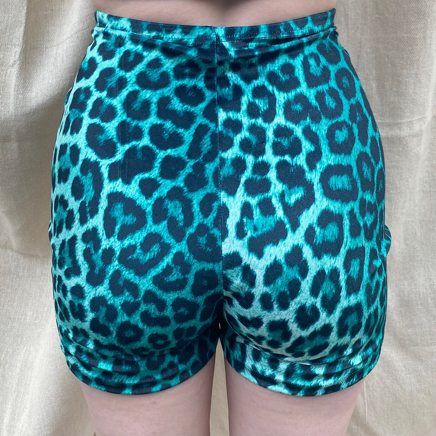 Stevie Shorts in Green Leopard